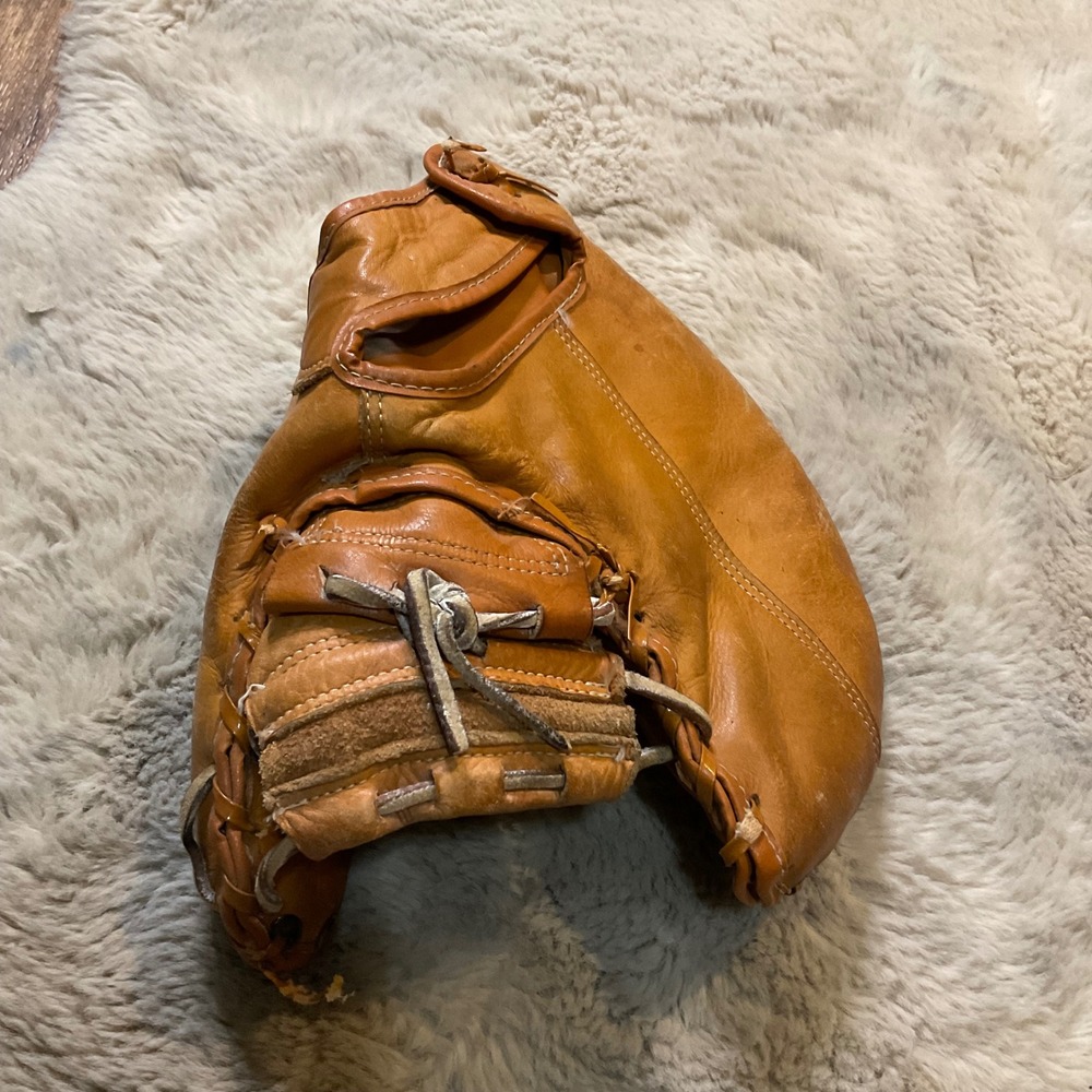MacGregor Mitt Vintage Big Dipper G226 Gail Harris Baseball Glove RHT